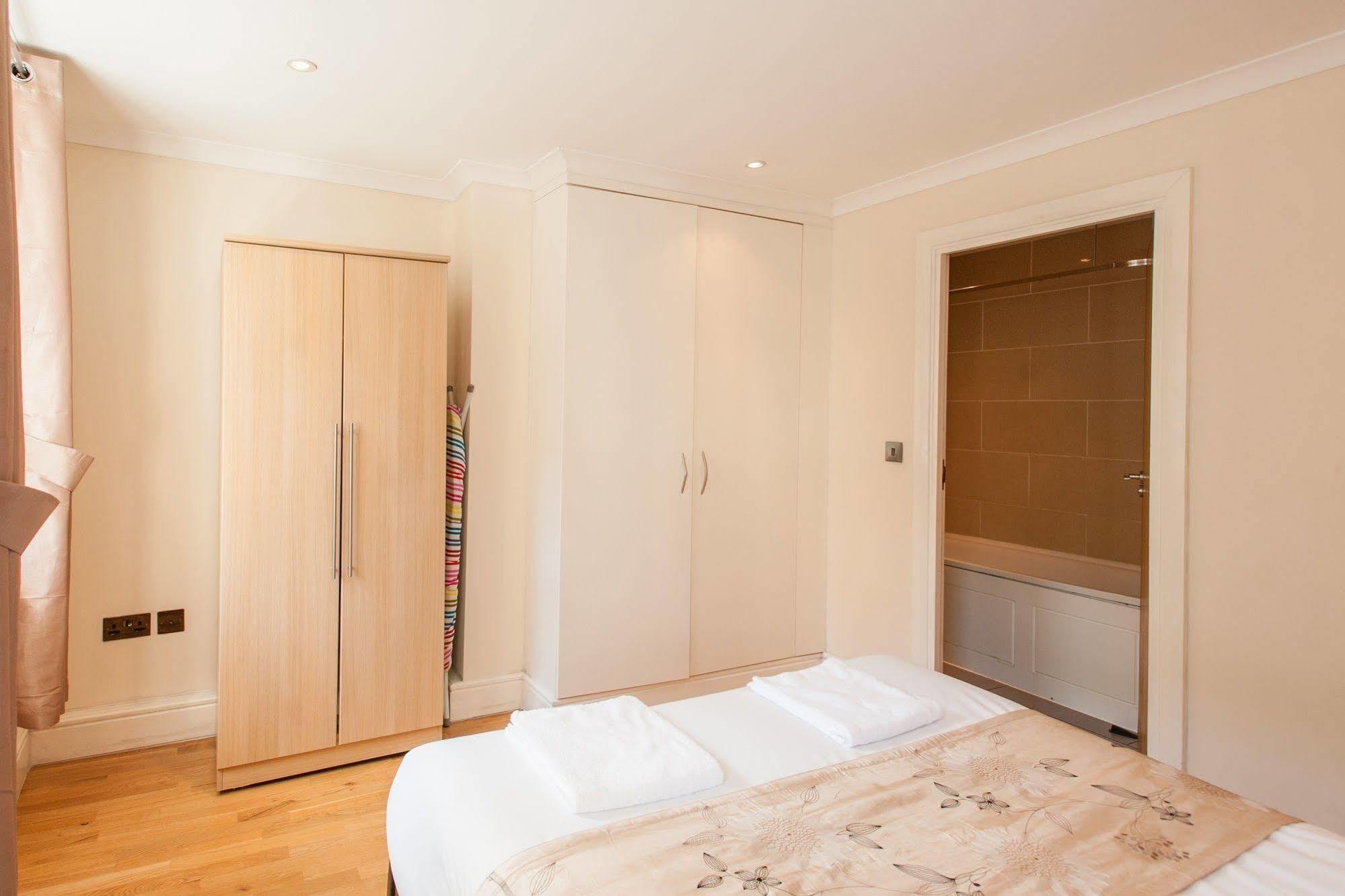 London Serviced Apartments ภายนอก รูปภาพ