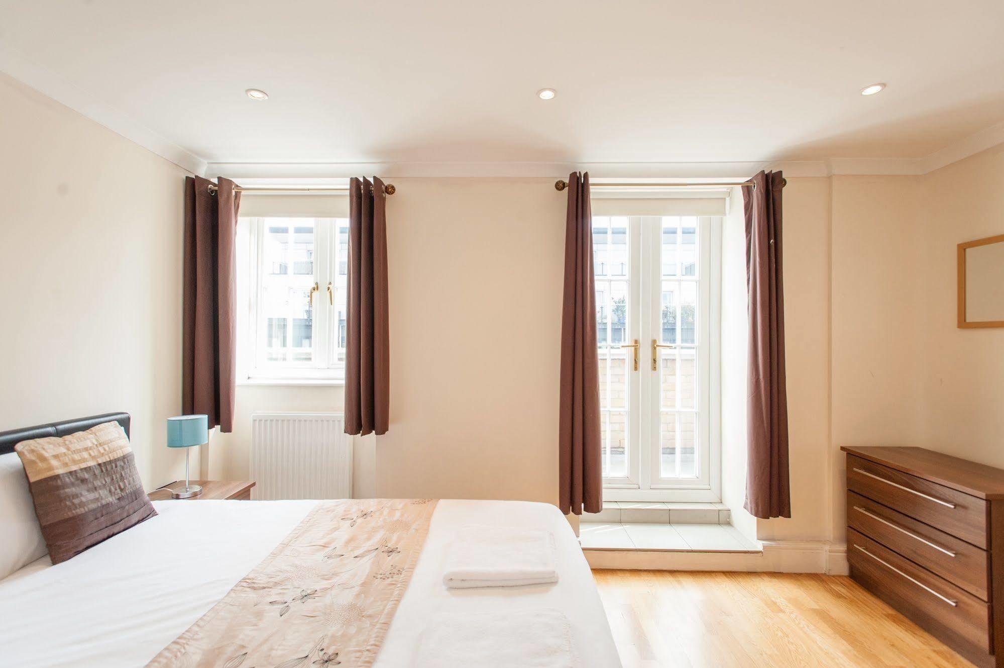 London Serviced Apartments ภายนอก รูปภาพ