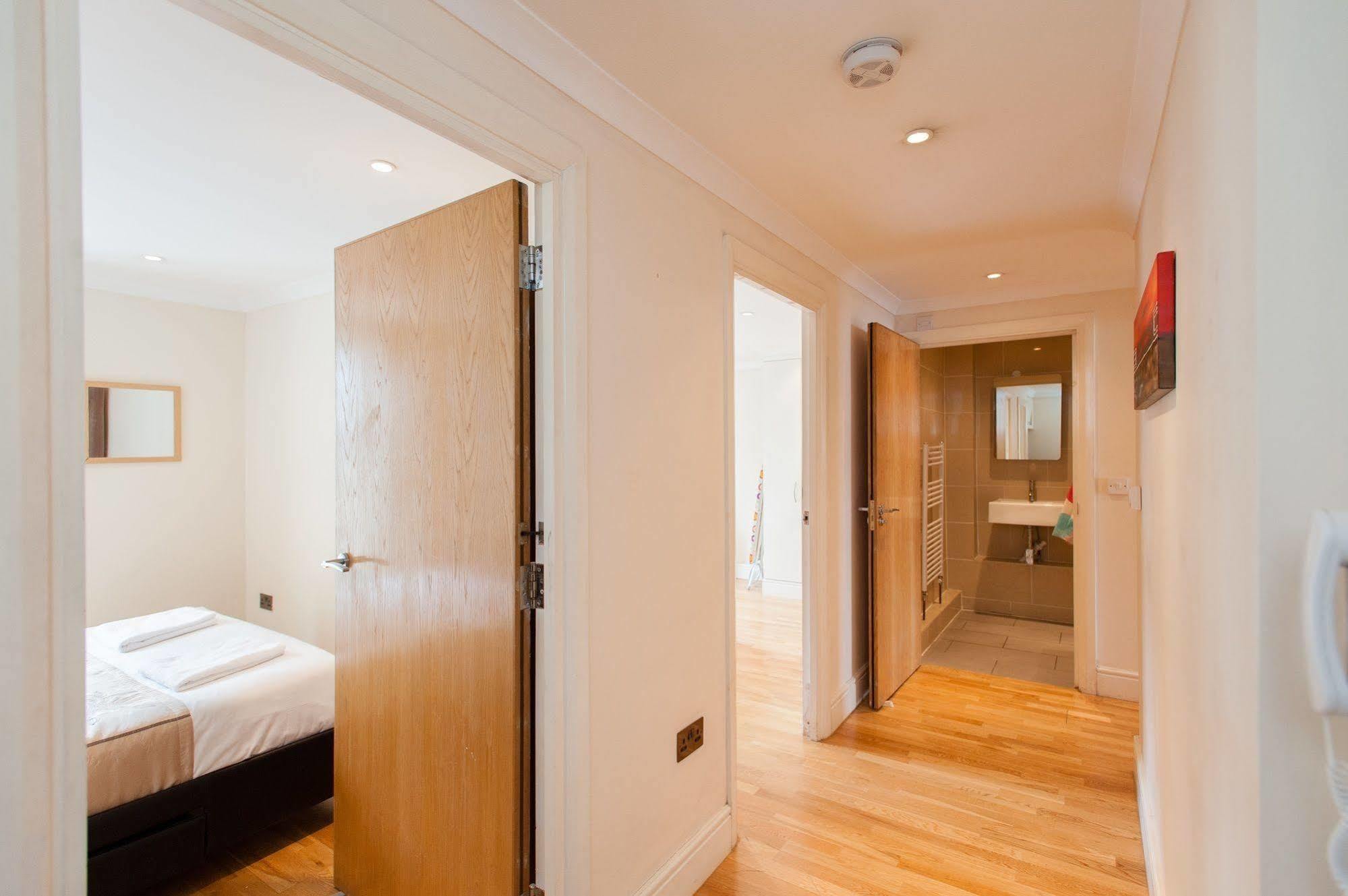 London Serviced Apartments ภายนอก รูปภาพ